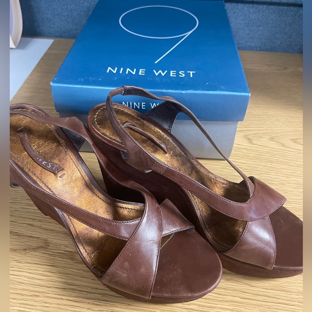 9 West Naomeer